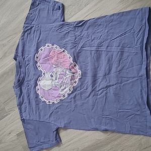 Hot Topic Skeleton Kisses Shirt